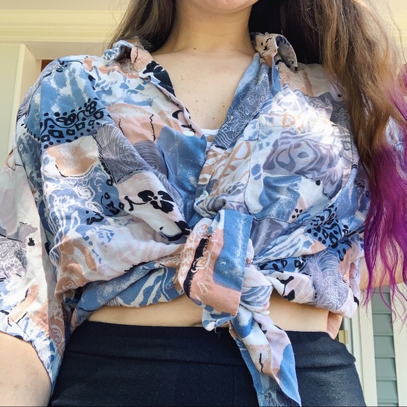 Vintage Abstract/Hawaiian Print Button Up - Picture 2 of 5